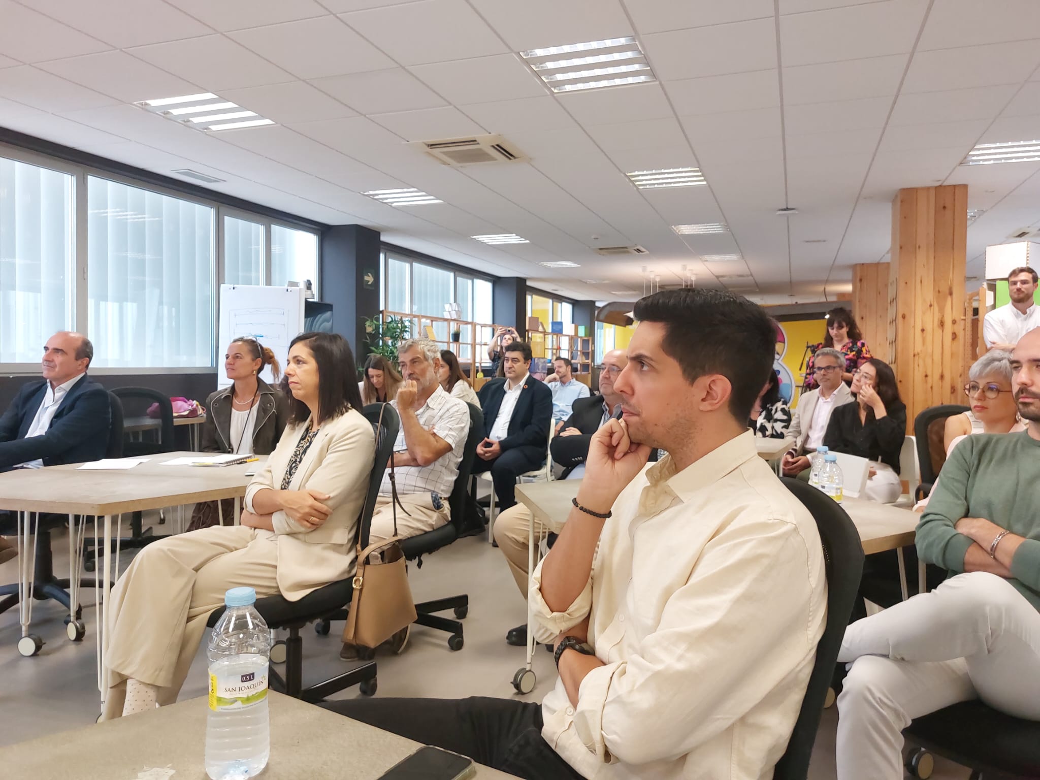 Startup Alquindoi presentando en SkyDeck 2025